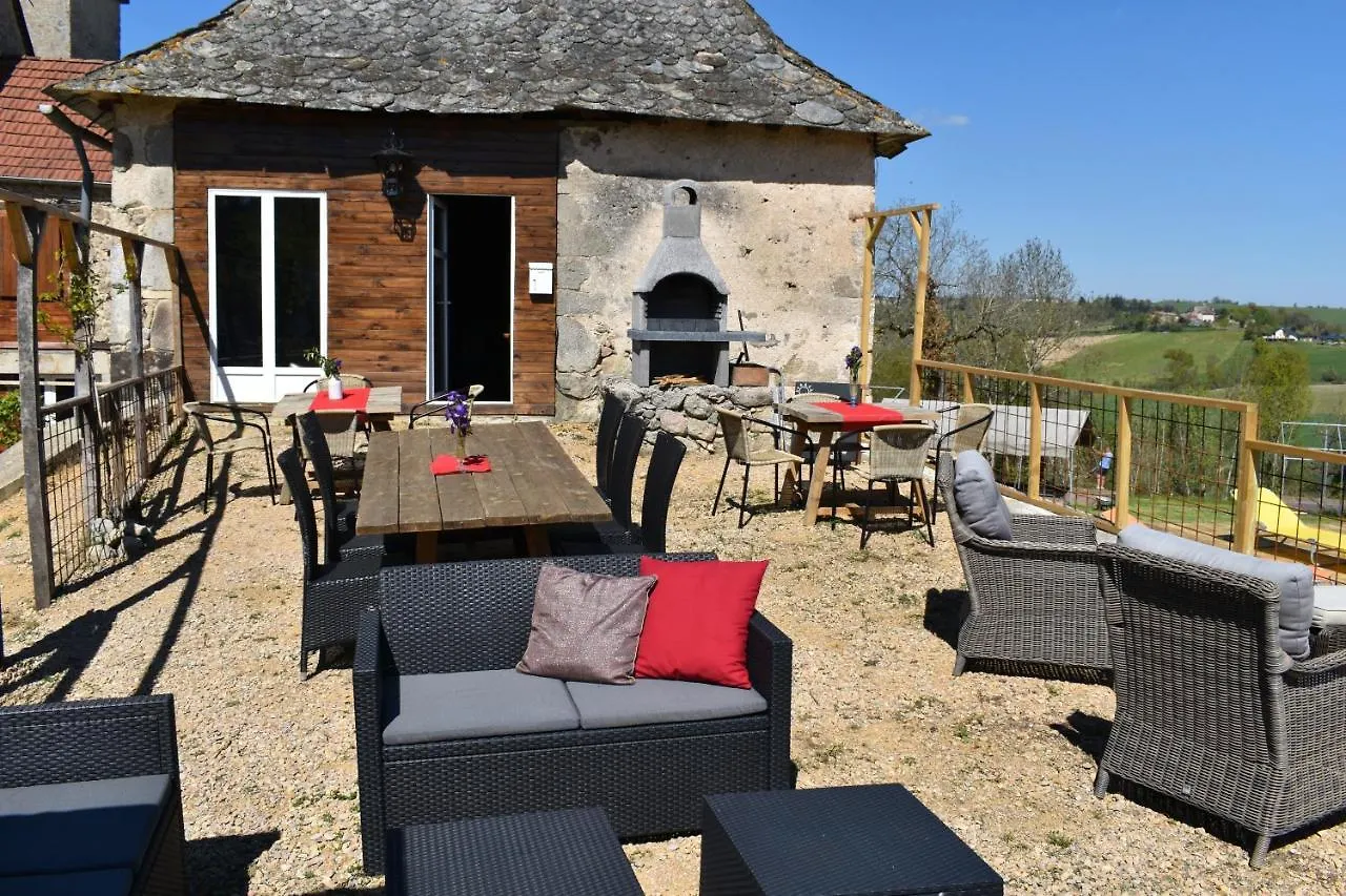 Lezard Vacances Luxe Safaritentent Met Prive Badkamer En Zwembad Morlhon-le-Haut Luksusowy namiot